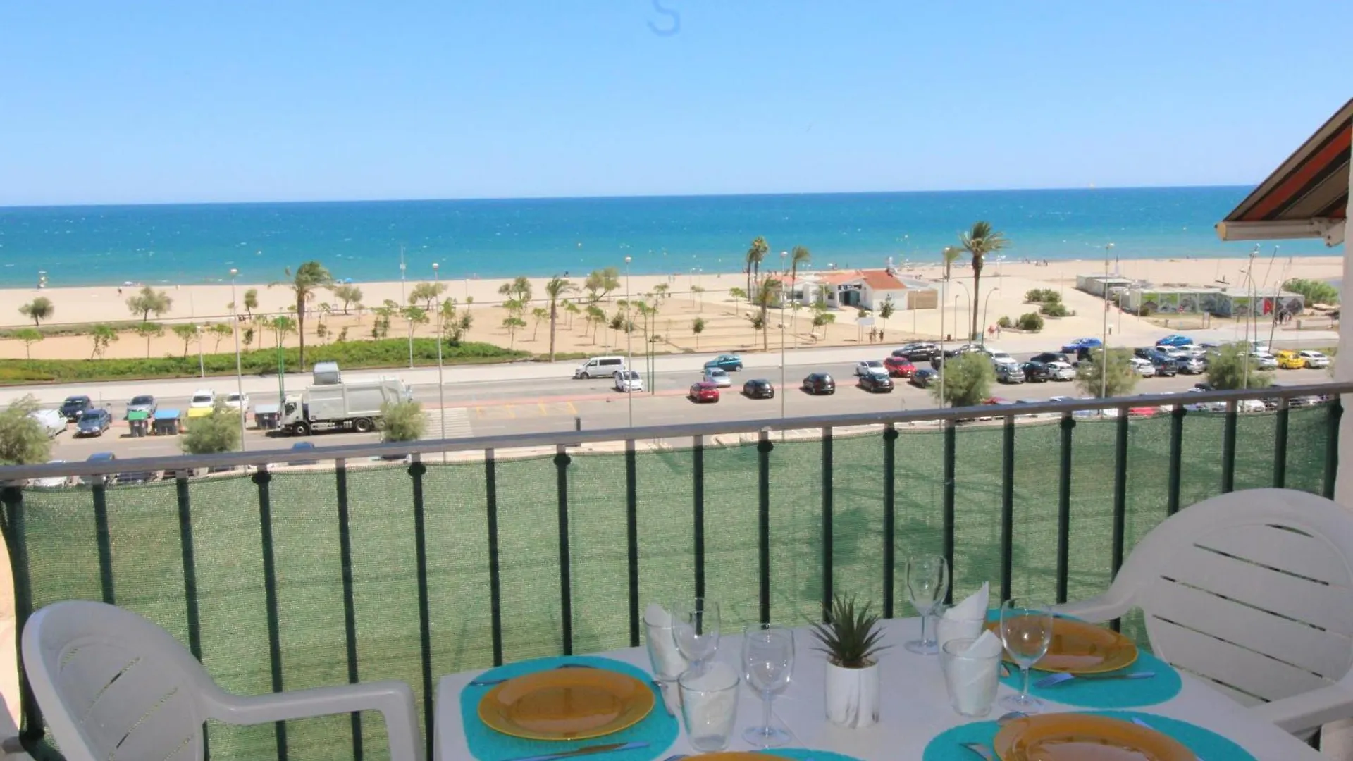 Estudio Cabina A 20M De La Playa Con Vistas Al Mar - Hisp-288-56 Empuriabrava
